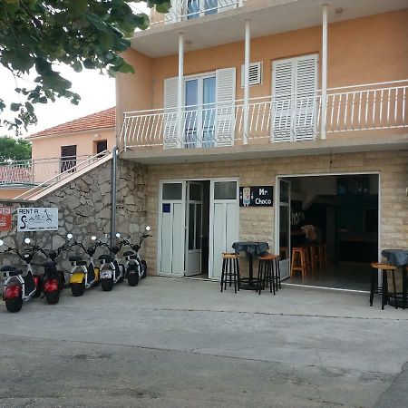 Apartments Danijela Tribalj Exterior foto